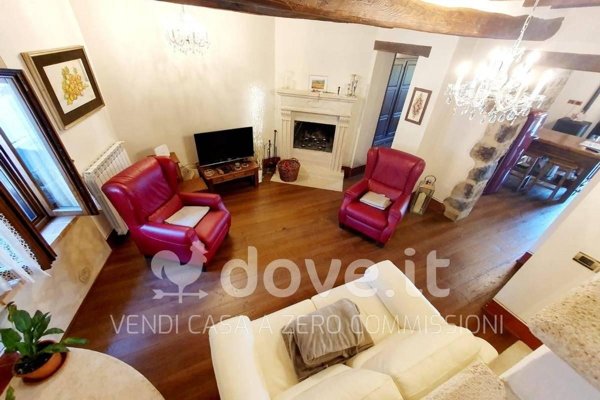casa indipendente in vendita a Radicofani