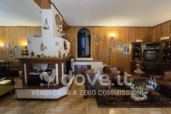 casa indipendente in vendita a Radicofani