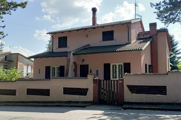 casa indipendente in vendita a Radicofani