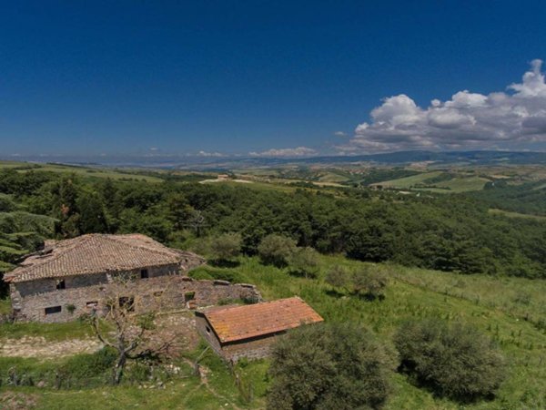 casa indipendente in vendita a Radicofani