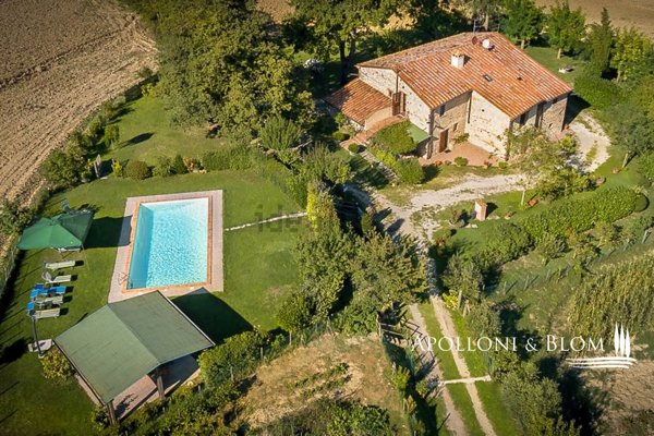 casa indipendente in vendita a Radicofani