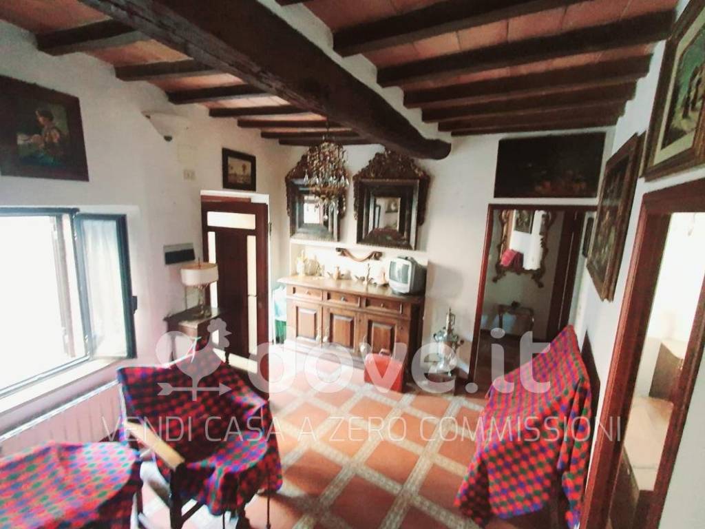 casa indipendente in vendita a Radicofani