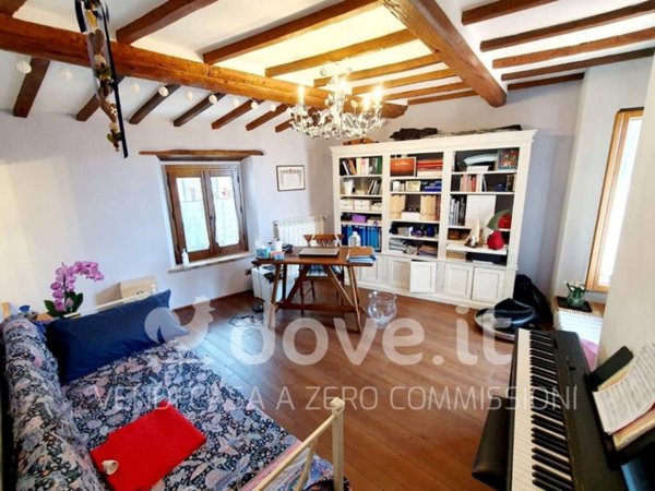 casa indipendente in vendita a Radicofani