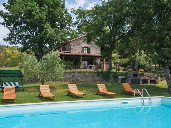 casa indipendente in vendita a Radicofani