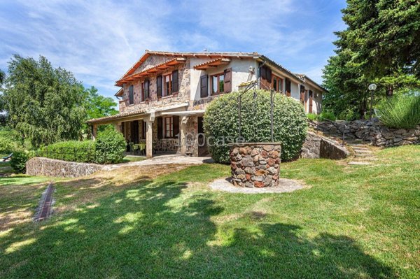 casale in vendita a Radicofani