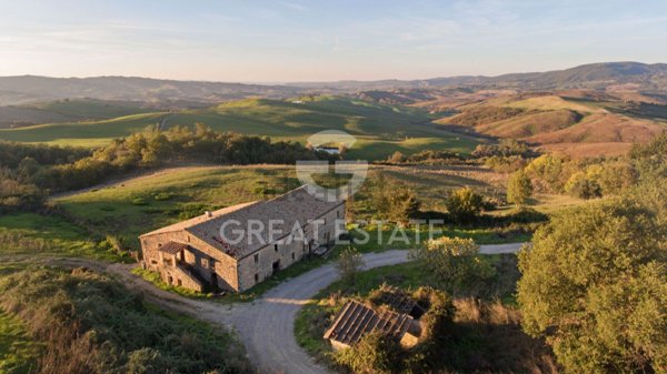 casale in vendita a Radicofani