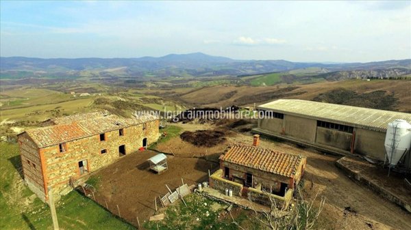 azienda agricola in vendita a Radicofani
