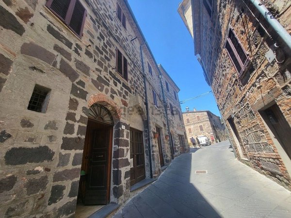 casa indipendente in vendita a Radicofani