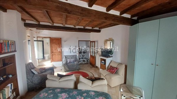 casa indipendente in vendita a Radicofani