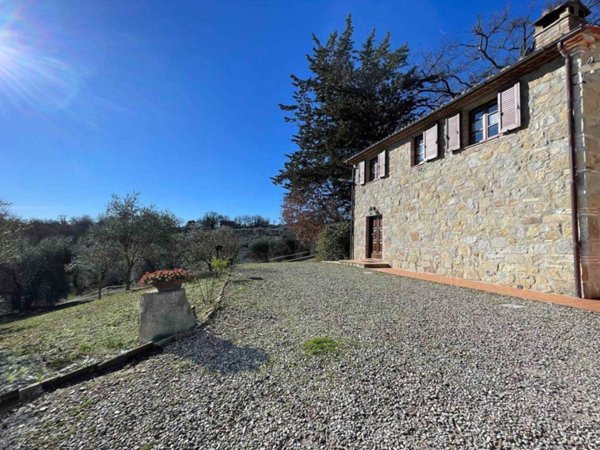 casa indipendente in vendita a Radicofani