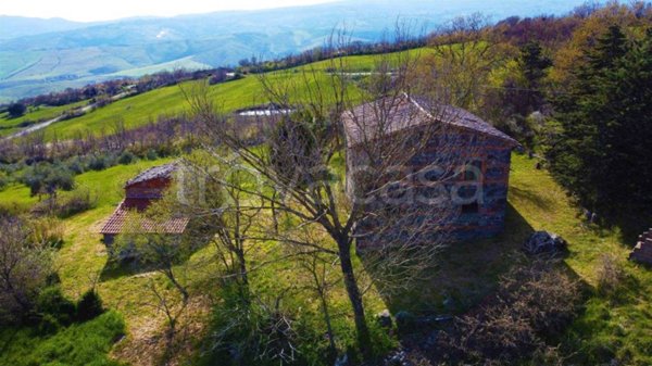 casa indipendente in vendita a Radicofani