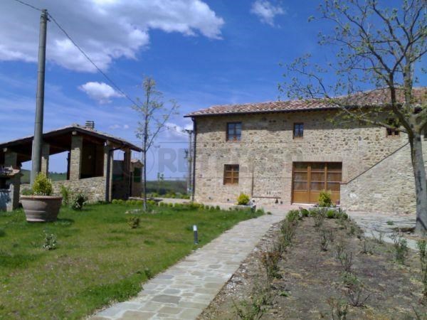casa indipendente in vendita a Radicondoli