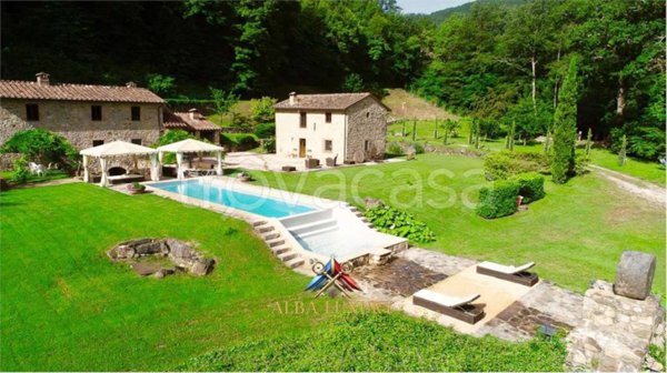 casa indipendente in vendita a Radicondoli