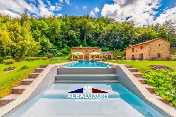 casa indipendente in vendita a Radicondoli