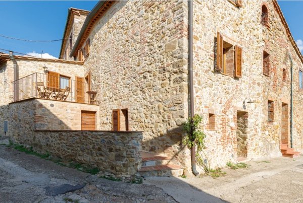 casa indipendente in vendita a Radicondoli in zona Belforte