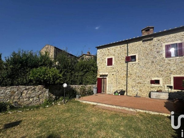 casa indipendente in vendita a Radicondoli