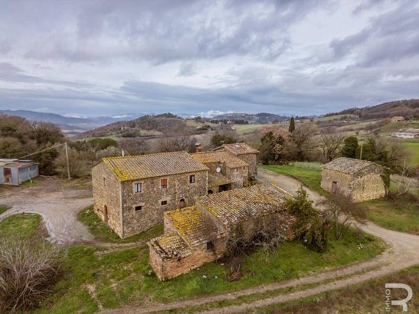 casa indipendente in vendita a Radicondoli in zona Belforte