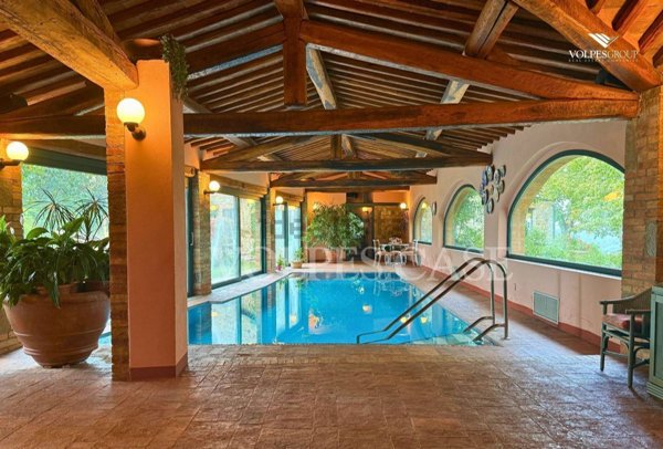 casa indipendente in vendita a Radicondoli