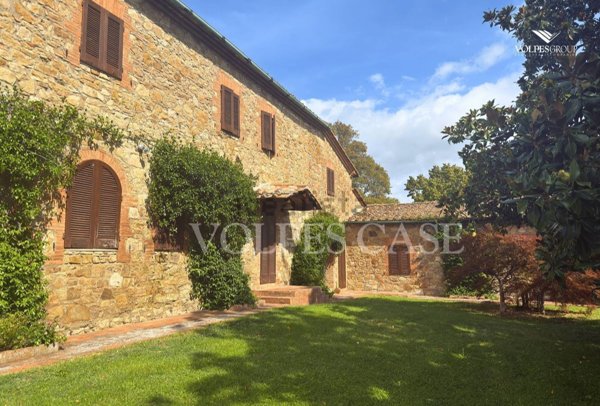 casa indipendente in vendita a Radicondoli