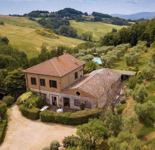 casa indipendente in vendita a Radicondoli