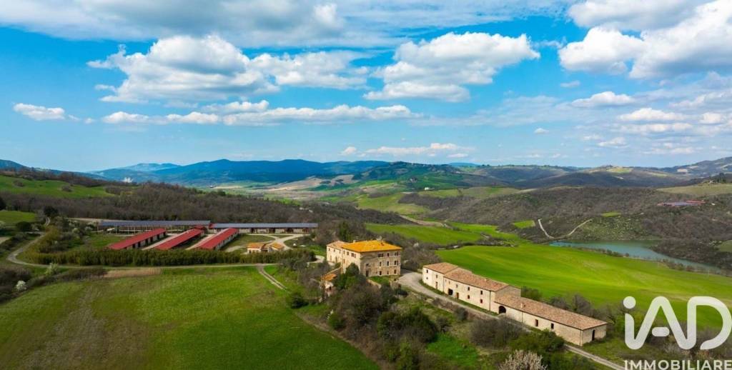 casa indipendente in vendita a Radicondoli in zona Belforte