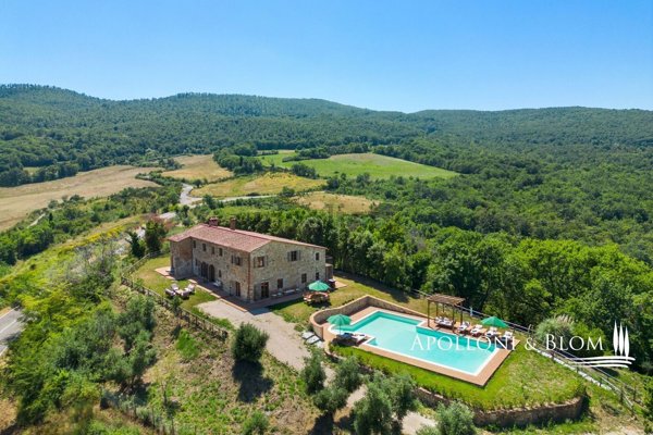 casa indipendente in vendita a Radicondoli in zona Belforte