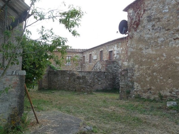 casa indipendente in vendita a Rapolano Terme