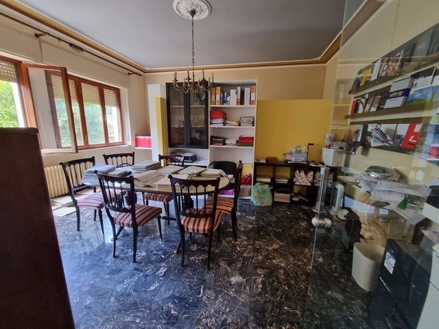 casa indipendente in vendita a Rapolano Terme in zona Serre di Rapolano