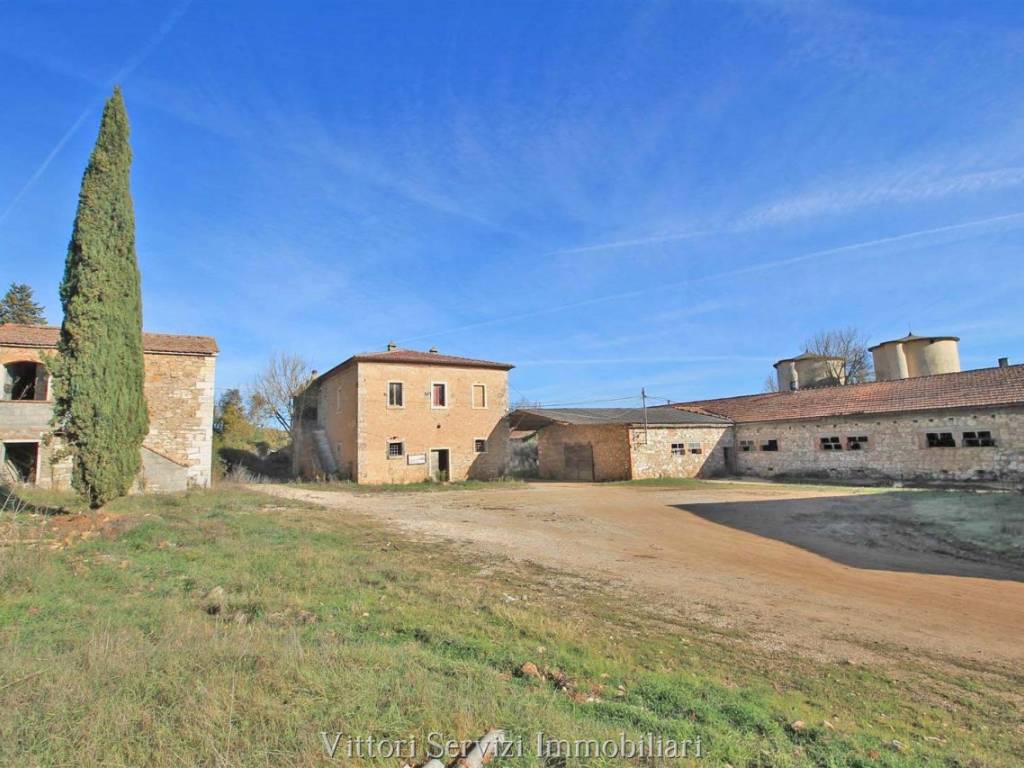 casa indipendente in vendita a Rapolano Terme