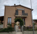 appartamento in vendita a Rapolano Terme in zona Serre di Rapolano