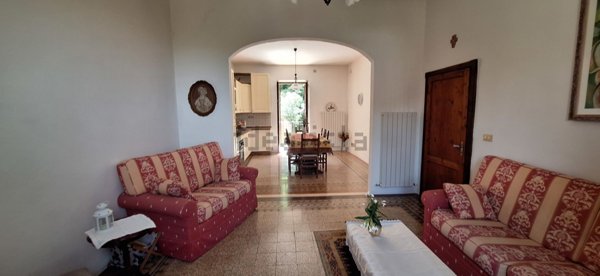 appartamento in vendita a Rapolano Terme in zona Serre di Rapolano