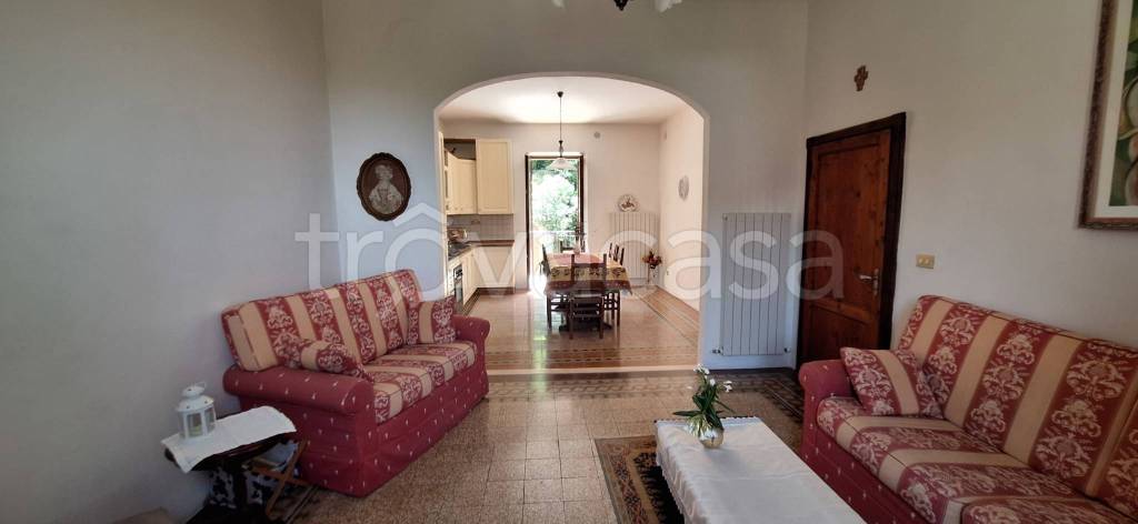 appartamento in vendita a Rapolano Terme in zona Serre di Rapolano