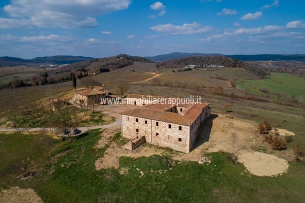 casa indipendente in vendita a Rapolano Terme