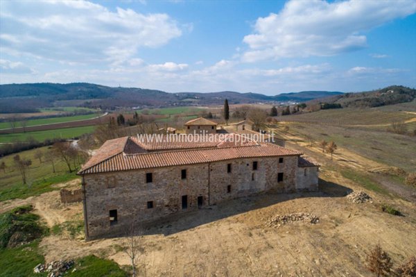 casa indipendente in vendita a Rapolano Terme