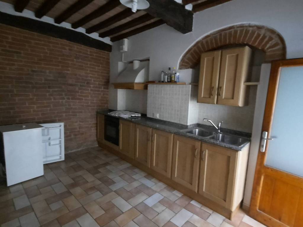 appartamento in vendita a Rapolano Terme in zona Armaiolo