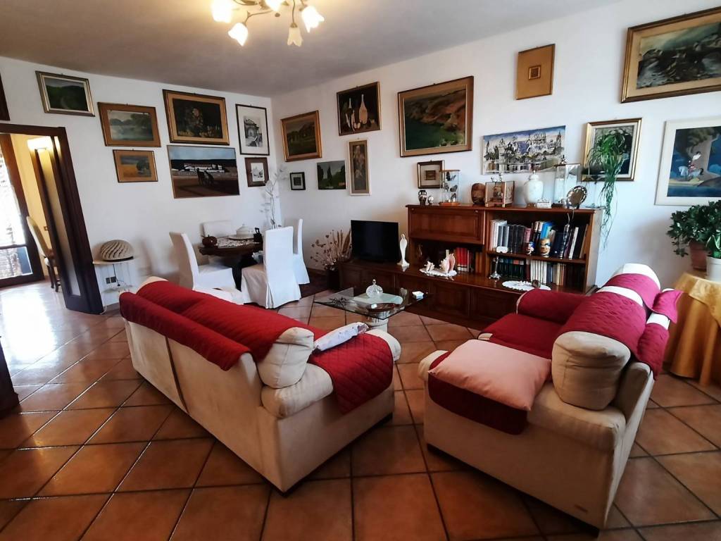 appartamento in vendita a Rapolano Terme