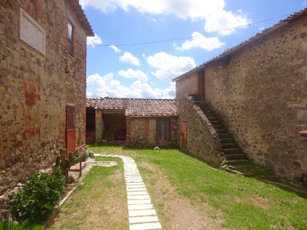casa indipendente in vendita a Rapolano Terme