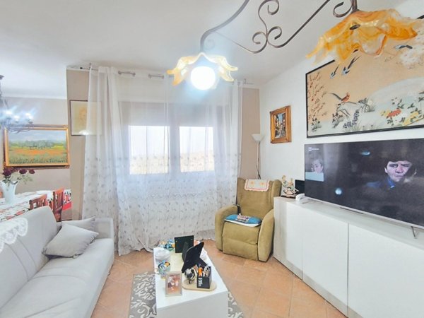 appartamento in vendita a Rapolano Terme in zona Serre di Rapolano