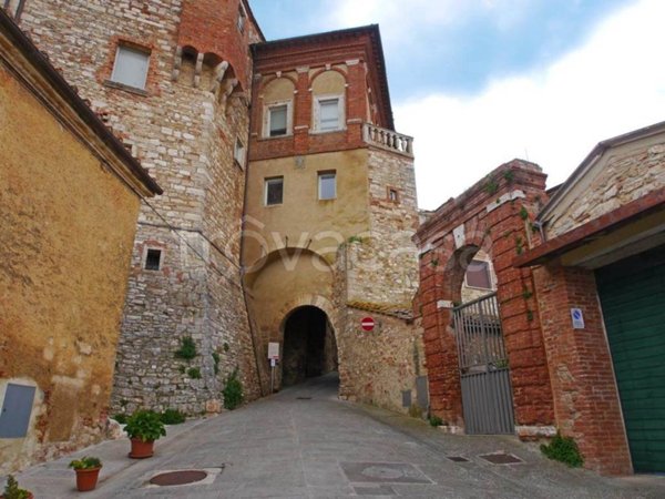 appartamento in vendita a Rapolano Terme in zona Serre di Rapolano