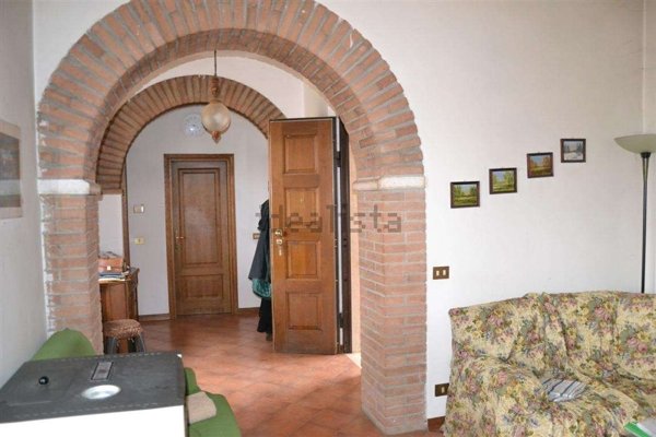 casa indipendente in vendita a Rapolano Terme