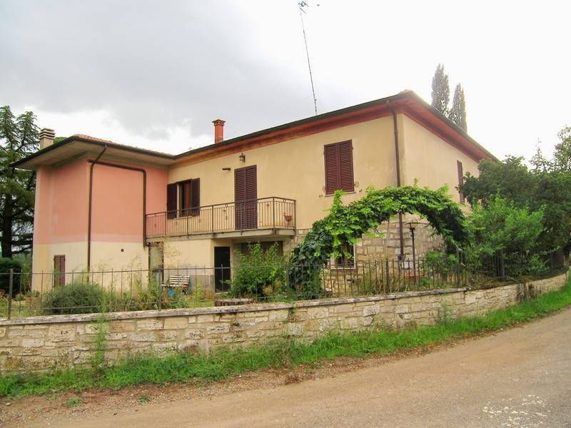 casa indipendente in vendita a Rapolano Terme in zona Armaiolo