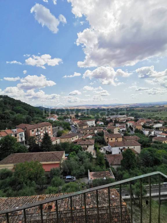 appartamento in vendita a Rapolano Terme in zona Serre di Rapolano