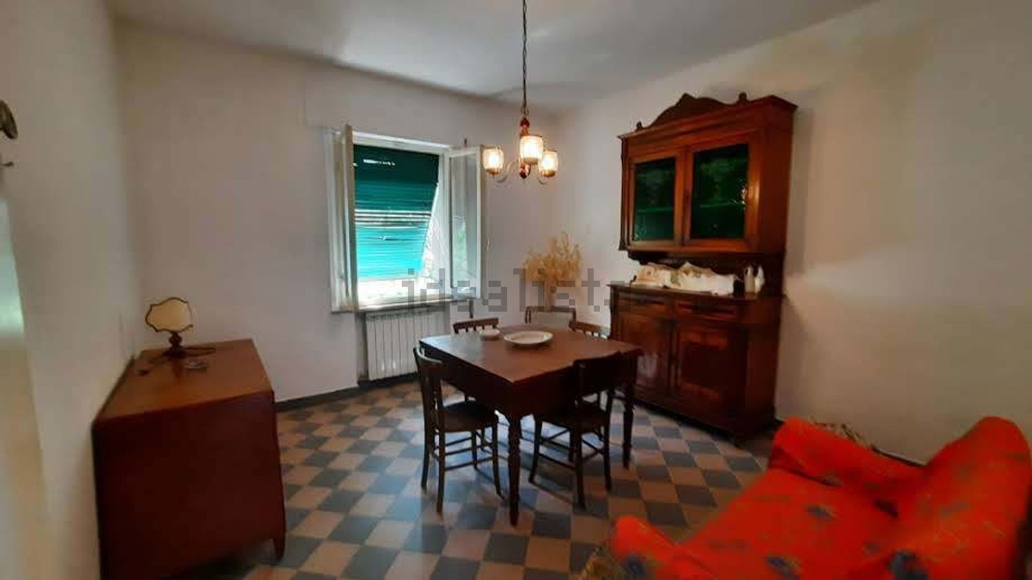 casa indipendente in vendita a Rapolano Terme in zona Serre di Rapolano
