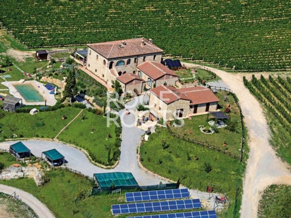 casa indipendente in vendita a Rapolano Terme in zona Serre di Rapolano