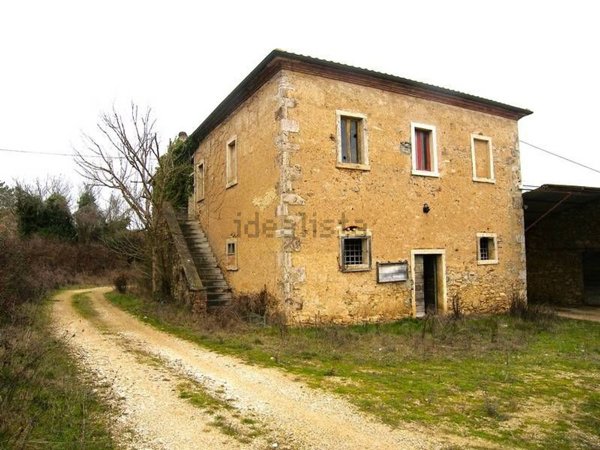 casale in vendita a Rapolano Terme in zona Armaiolo