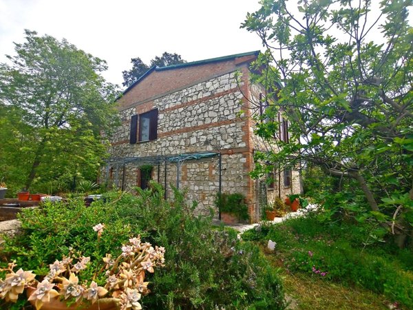 casale in vendita a Rapolano Terme