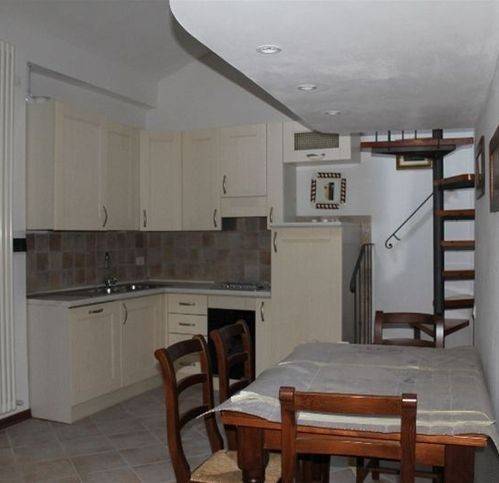 casa indipendente in vendita a Rapolano Terme