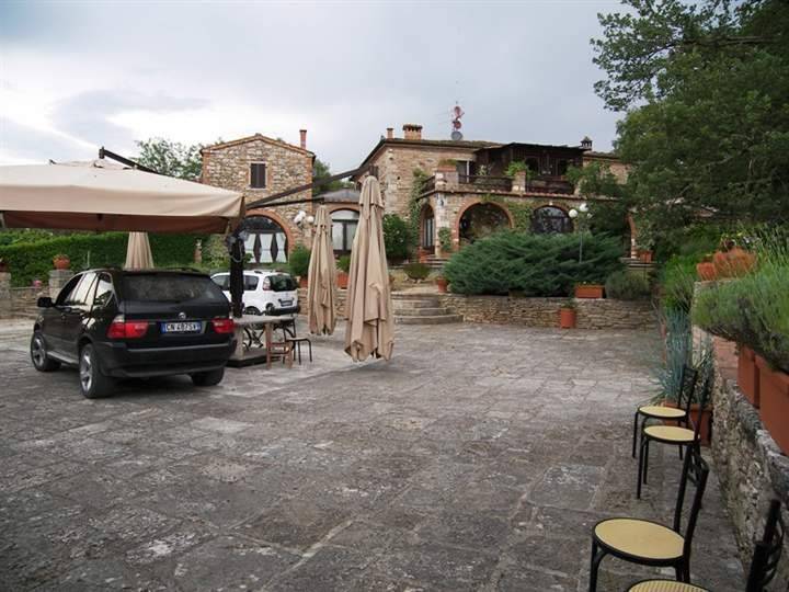 casale in vendita a Rapolano Terme