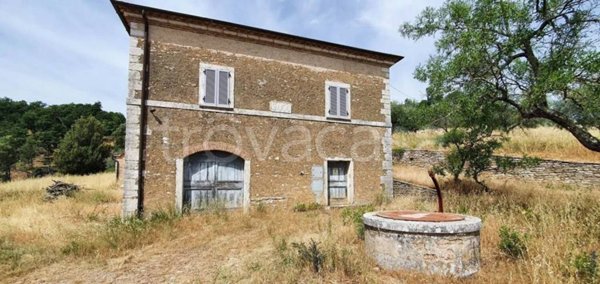 casa indipendente in vendita a Rapolano Terme