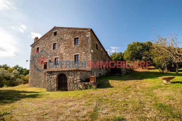 casa indipendente in vendita a Rapolano Terme